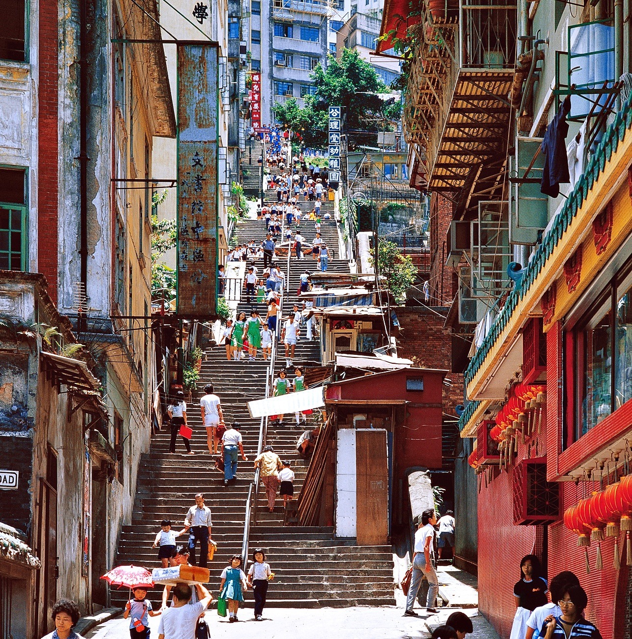KM-20 Upper Ladder street from Hollywood road - 1984 - The Hong Kong Affordable Art Fair collection