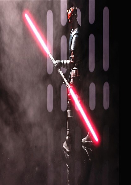 Maul Victory Pose - Star Wars