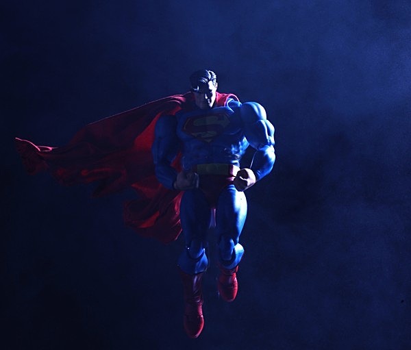 Superman Hovering (IMG_4222a) - DC Comics