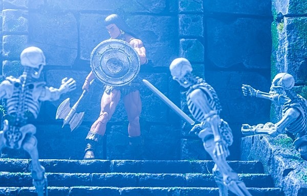 Conan Battles Skeletons II - Conan