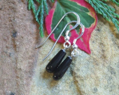 Whitby Jet Earrings je020 - Whitby Jet Earrings