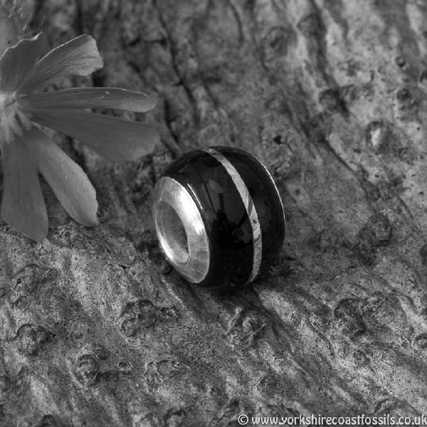 Whitby Jet Bead Silver Inlay jbe003 - Whitby Jet Beads & Charms