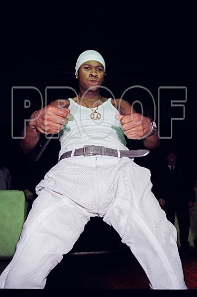 Usher2 - Black Ink Photo
