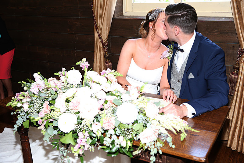 FM7R4842 - Wedding Portfolio