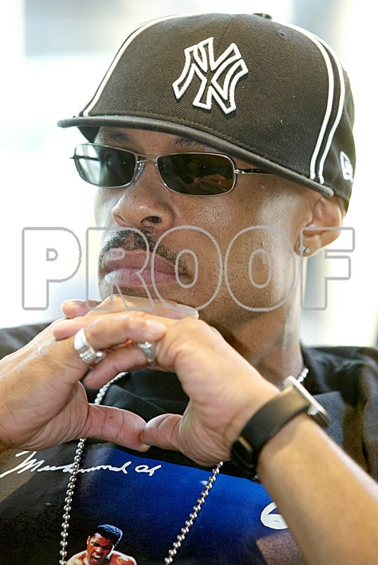 Guru2 - Black Ink Photo