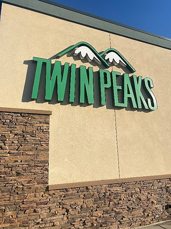  - Twin Peaks Phoenix Az