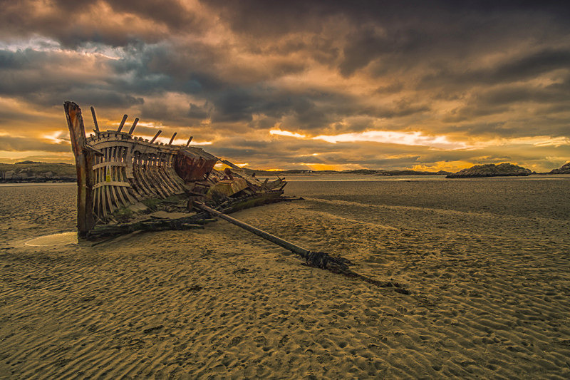 Sunset at Bunbeg Wreck - Awarded Pictures 2020