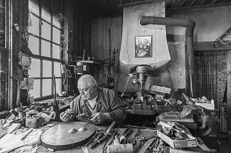 DSCF9854 - Copper Crafts Master in Black and White