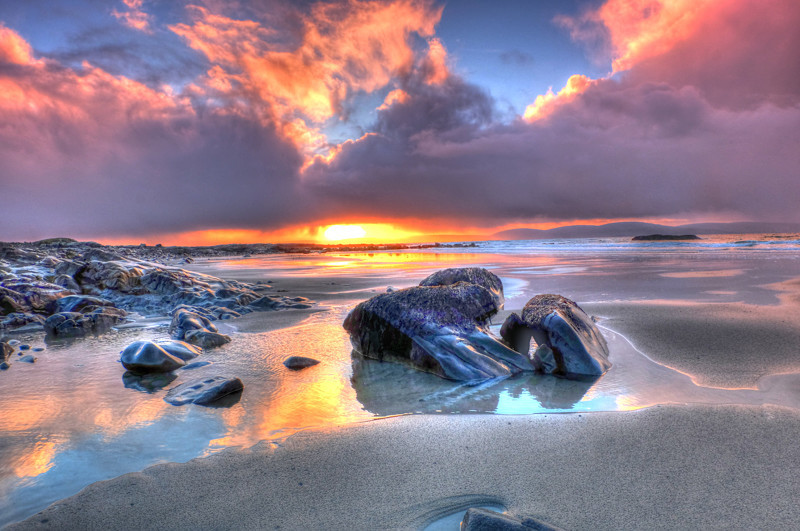 Sunrise at Spiddal Beach - Connemara