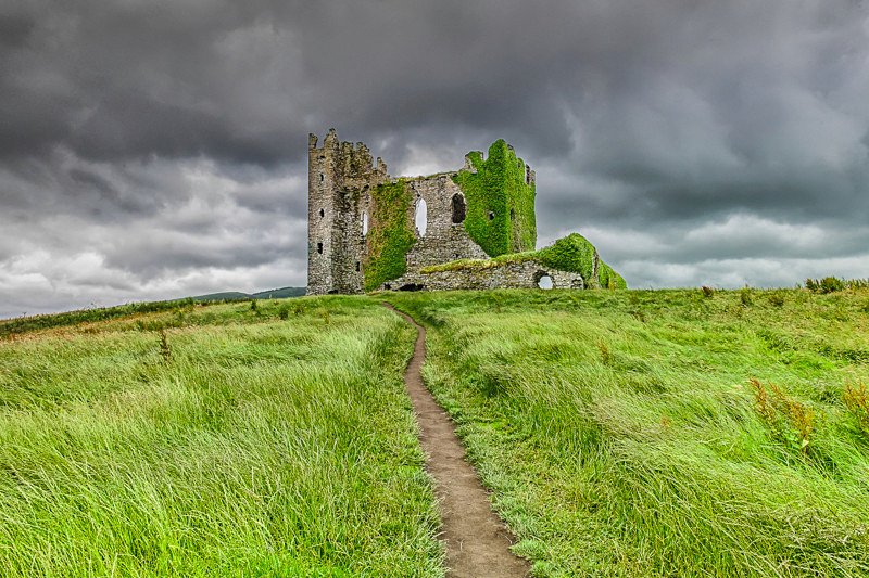 Ballycarbery Castle, County Kerry, Ireland. - Pictures out of this world