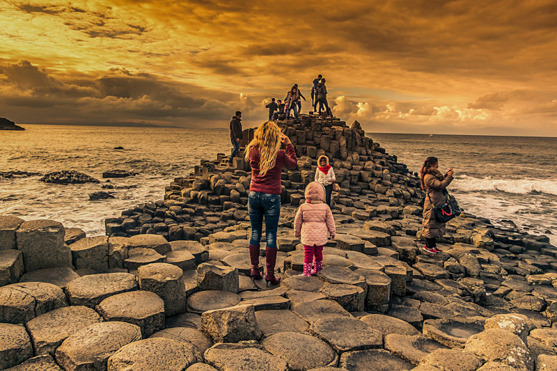 Sunset at Giants Causeway, Northern Ireland. - Pictures out of this world