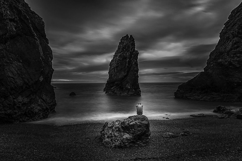 Lost, Hidden Cove at CopperCoast Drive, Ireland. - Pictures out of this world