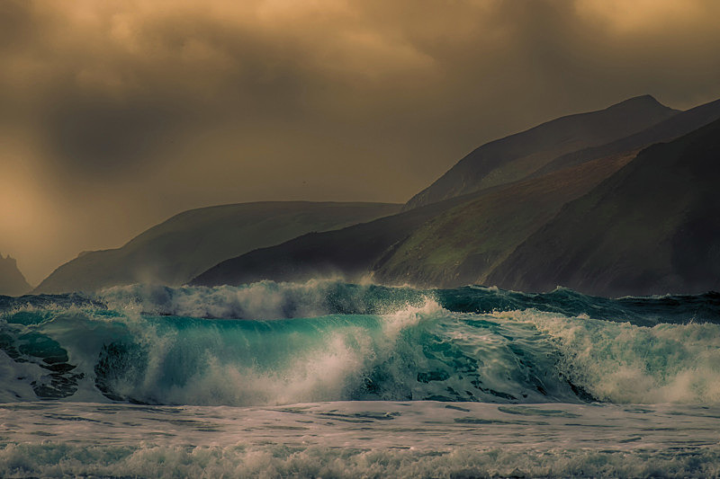 Coumeenoole Beach, Ireland. - Co Kerry