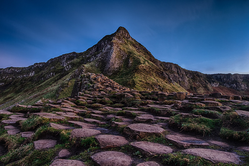 Sunset at Giants Causeway, Northern Ireland. - Pictures out of this world