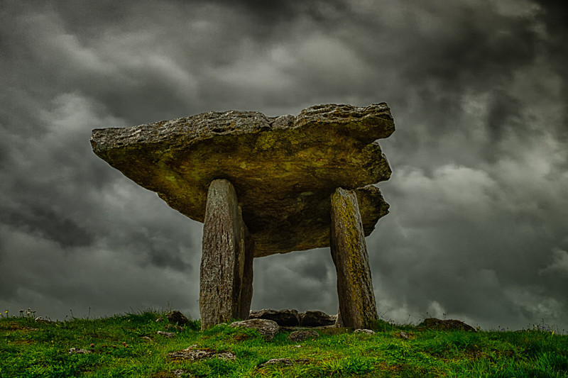 Poulnabrone Dolmen - Co Clare