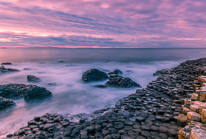 Sunset at Giants Causeway, Northern Ireland. - Pictures out of this world
