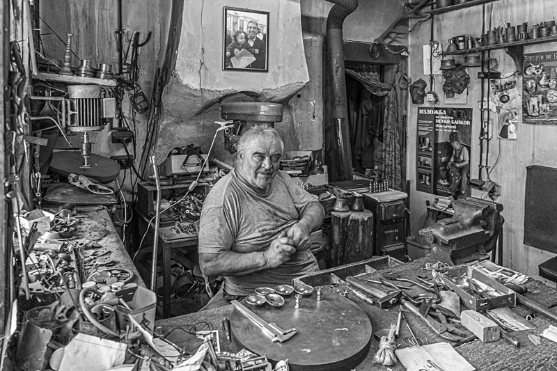 DSCF8759 - Copper Crafts Master in Black and White