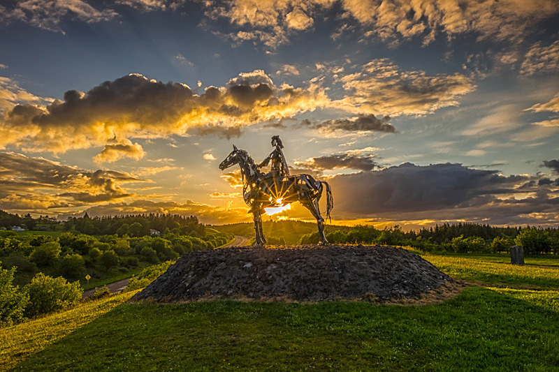 Gaelic Chieftain, Boyle, Ireland. - Pictures out of this world