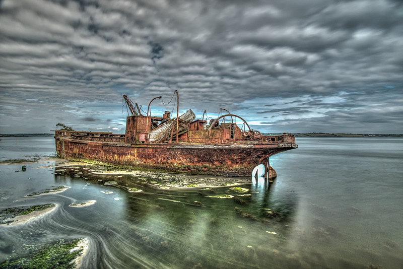 Abandoned Ship at Hook Peninsula, Ireland. - Pictures out of this world