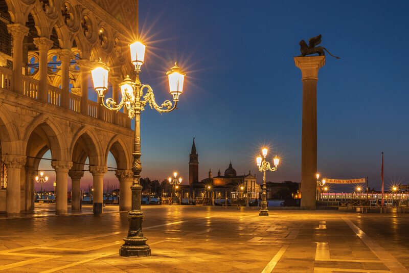 Dawn By The Doge's Palace, Venice by Irish Photographer Adrian Hendroff - Outdoor Photography in Italy