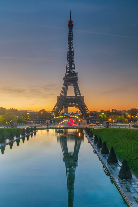 Eiffel Tower Reflection, Jardins du Trocadéro, Paris by Irish Outdoor Photographer Adrian Hendroff - Fabulous Viewpoints