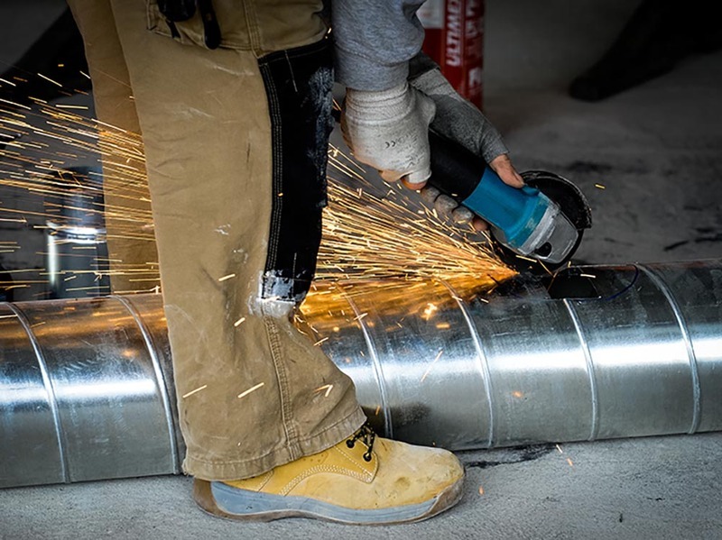 0010-IT - INDUSTRIAL & TECH