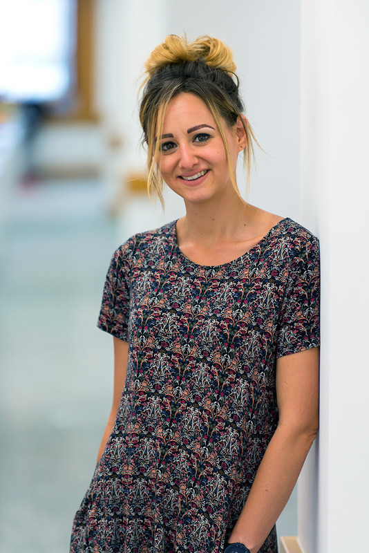 0025-AV5 - HEADSHOTS