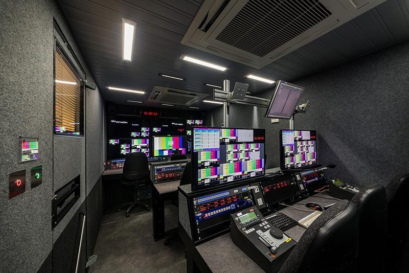 0030-IT - INDUSTRIAL & TECH