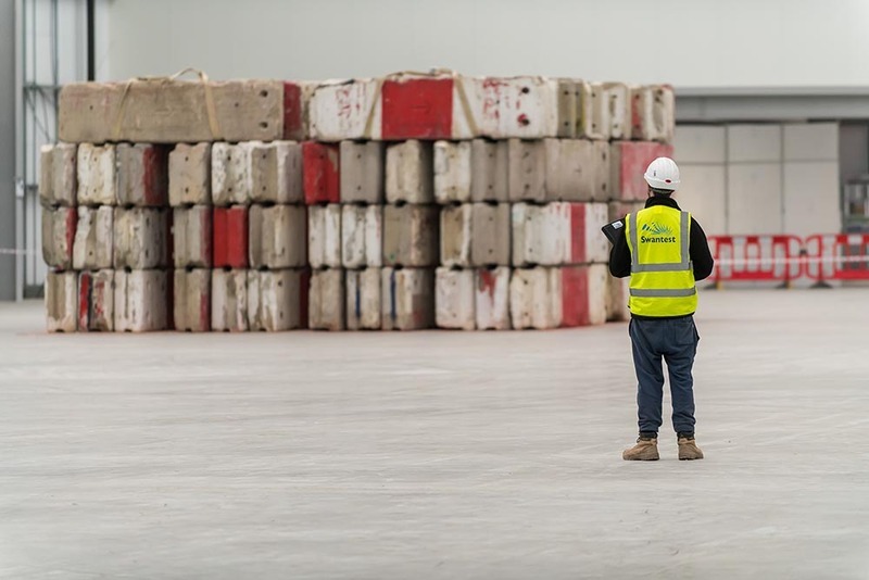 0028-IT - INDUSTRIAL & TECH