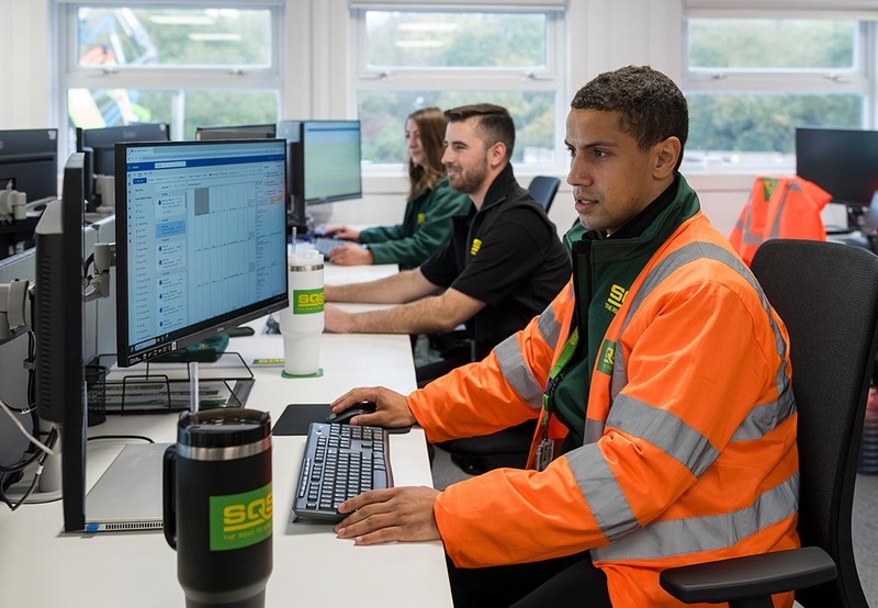 0078-IT - INDUSTRIAL & TECH