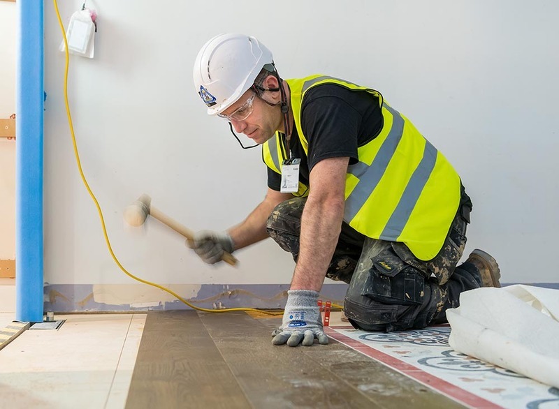 0025-IT - INDUSTRIAL & TECH