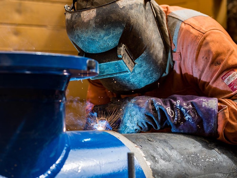 0024-IT - INDUSTRIAL & TECH