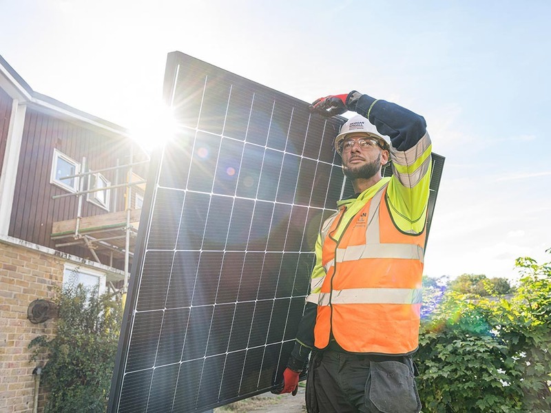 0004-IT - INDUSTRIAL & TECH