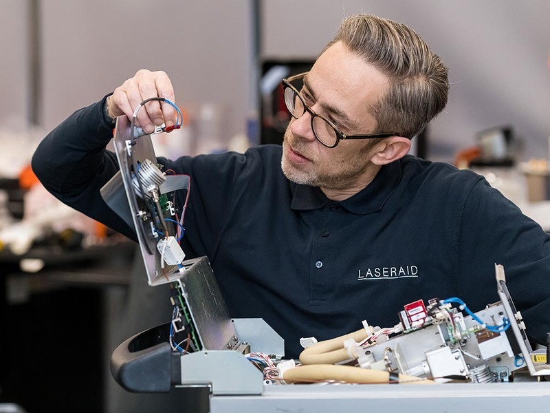 0048-IT - INDUSTRIAL & TECH