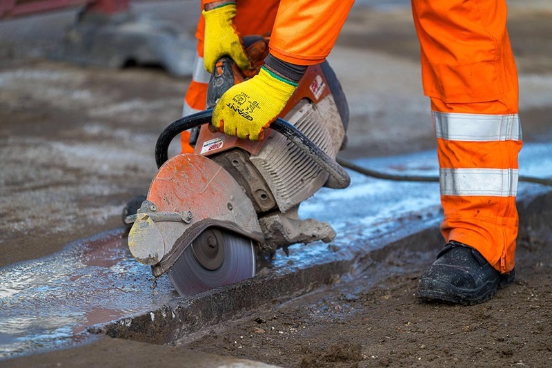 0079-IT - INDUSTRIAL & TECH