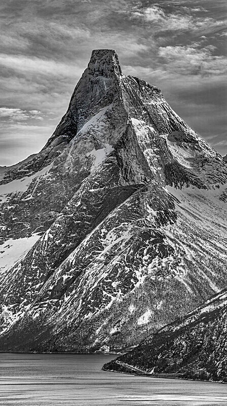 Stetind - Mountains