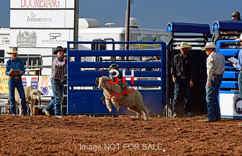 3HRodeo7-10-24_3HR0180_LJD - Jubilee Days Junior Bull Riding