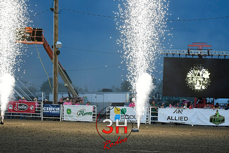 3HRodeo8-4-24_CFD_3HR-YUMA- 0068_ - AUG 4th Rodeo Performance
