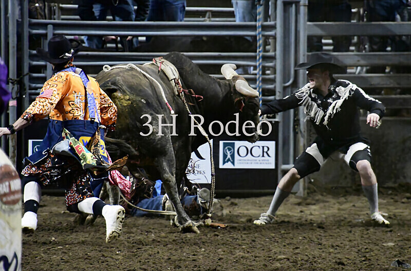 Bulfighters_DSC1552 - Extreme Rodeo Challenge