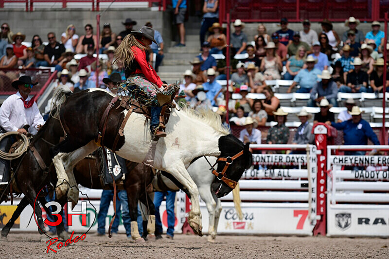 3HRodeo7-20-24_CFD_3HR5144_ - Women's Ranch Bronc Championship