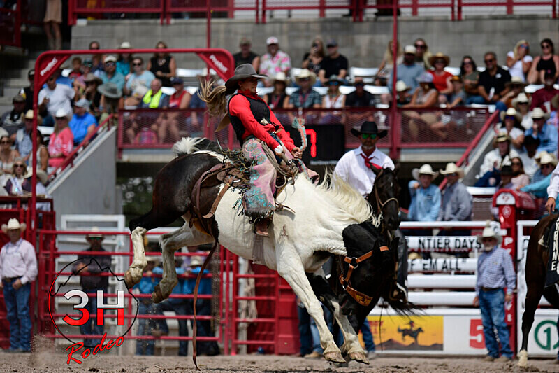 3HRodeo7-20-24_CFD_3HR5138_ - Women's Ranch Bronc Championship