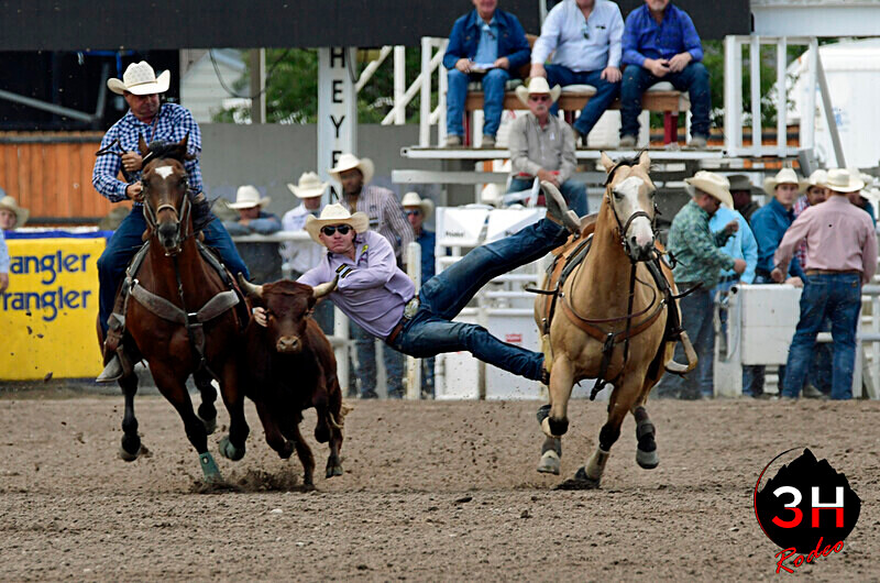 _DSC2888 - CFD Slack Performance - July 18, 2023 - Steer Wrestling