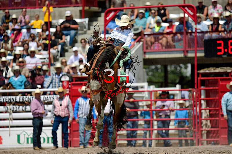 3HRodeo7-20-24_CFD_3HR4876_ - Women's Ranch Bronc Championship