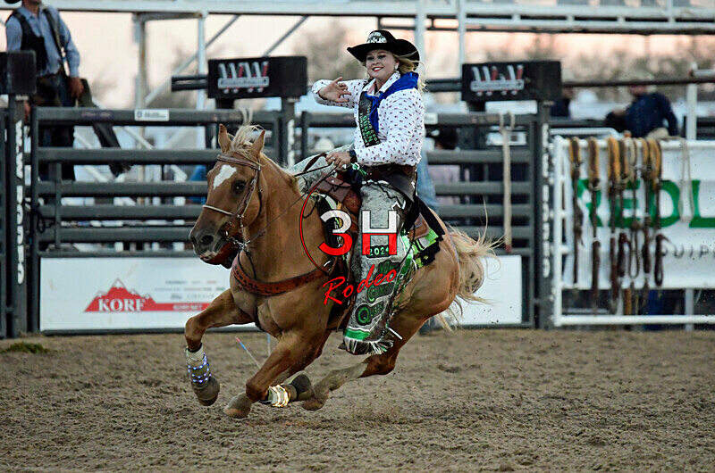 3HRodeo8-5-24_CFD_3HR-YUMA- 1362_ - Yuma Rodeo Royalty