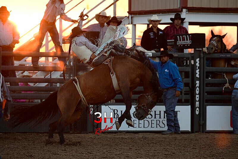 3HRodeo8-5-24_CFD_3HR-YUMA- 0751_ - AUG 5th Rodeo Performance