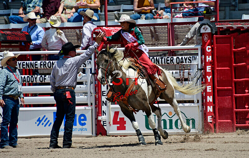 3HRodeo7-20-25_CFD_00518_ - CFD Royalty - Miss Frontier & her Lady In-Waiting