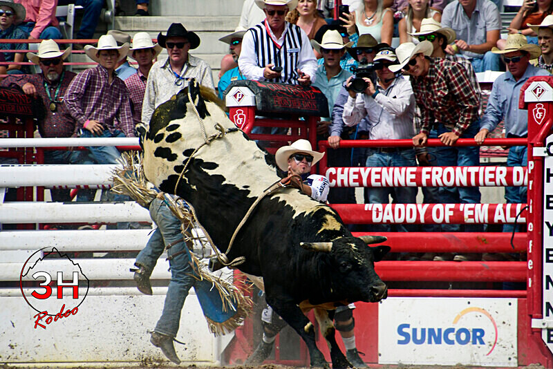 3HRodeo7-20-25_CFD_01218_ - July 20th Rodeo Performance
