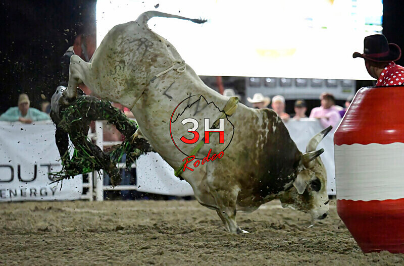 3HRodeo8-5-24_CFD_3HR-YUMA- 6126_ - AUG 5th Rodeo Performance