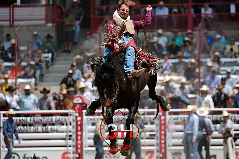 3HRodeo7-23-24_CFD_3HR-CFD-2906_ - July 23 Rodeo Performance