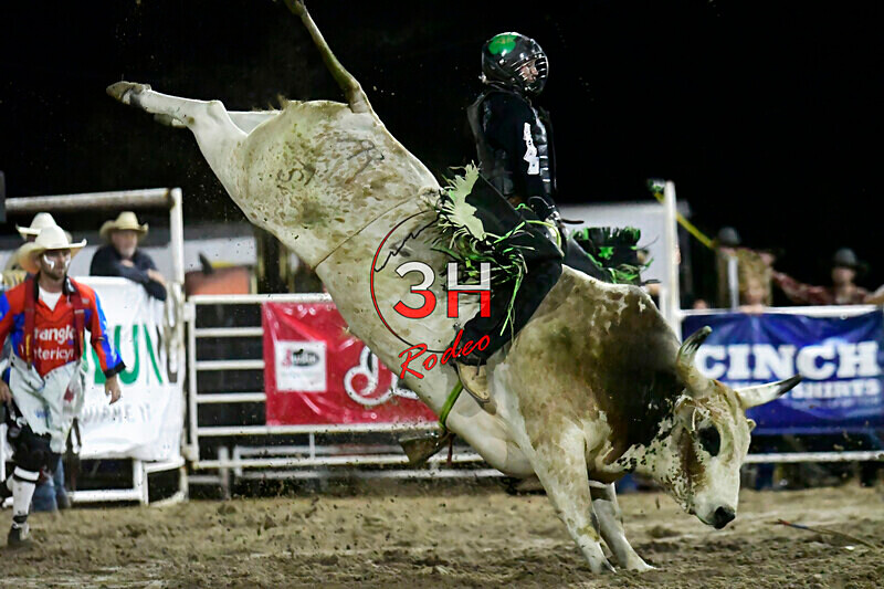 3HRodeo8-5-24_CFD_3HR-YUMA- 6110_ - AUG 5th Rodeo Performance